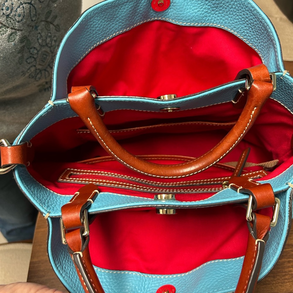 Dooney & Bourke Lucca Leather Barlow Bag - Picture 10 of 10